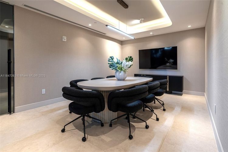 Aria Reserve South Tower #2101 image #98