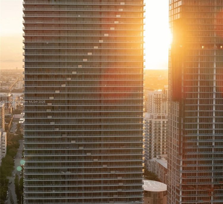 Aria Reserve South Tower #2101 image #99