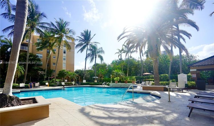 The Yacht Club at Aventura #3407 image #31
