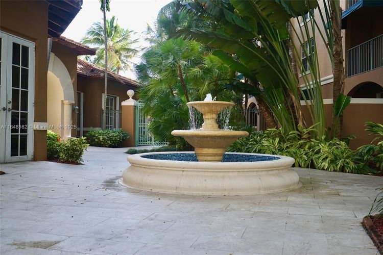 The Yacht Club at Aventura #3407 image #45