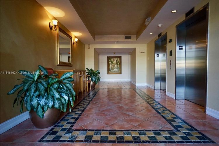 The Yacht Club at Aventura #3407 image #46