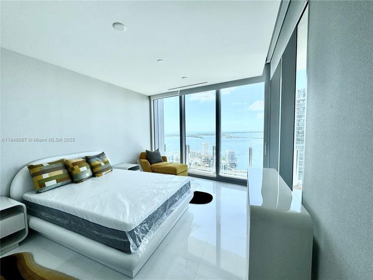 Aston Martin Residences #4705W image #13