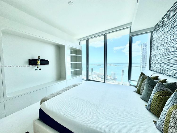 Aston Martin Residences #4705W image #17