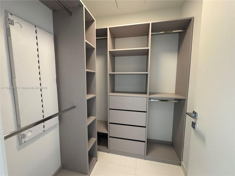 Aston Martin Residences #4705W image #18