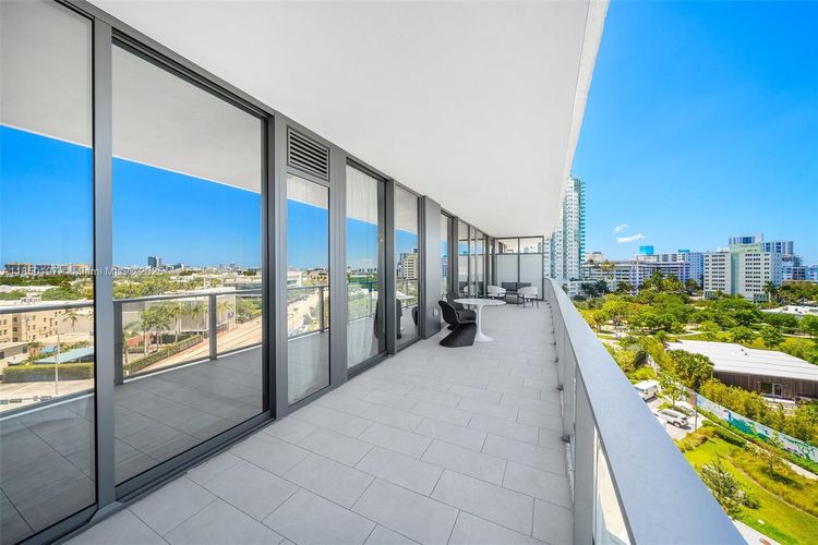 Five Park #807 image #12