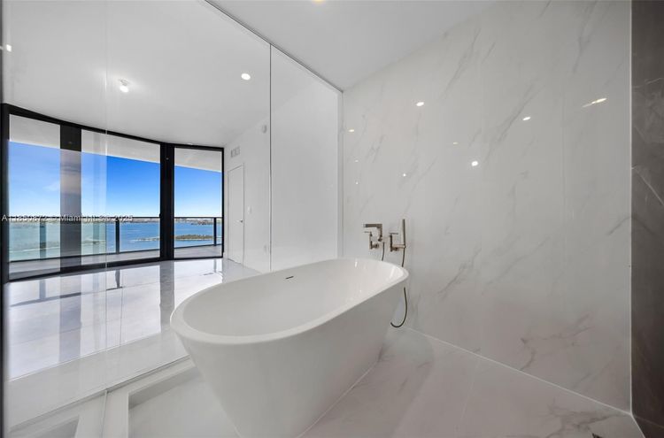 Aria Reserve South Tower #2306 image #28