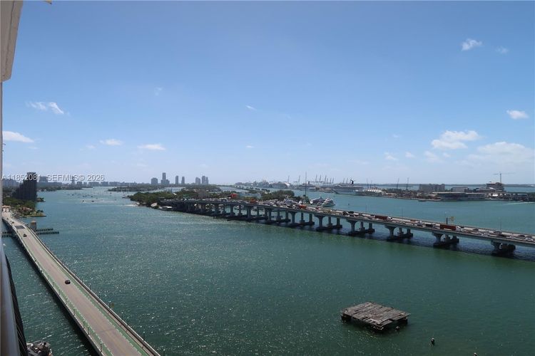 The Venetia #20K image #11