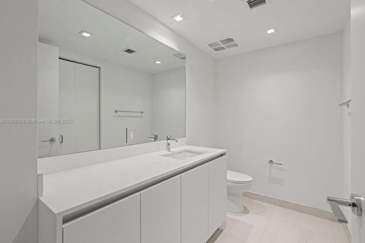 Solemar #304 image #25