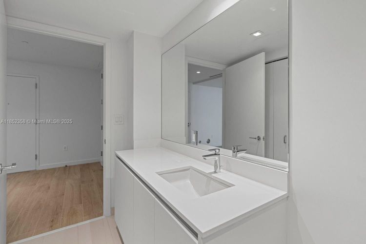 Solemar #304 image #26