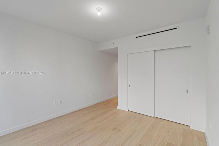 Solemar #304 image #43