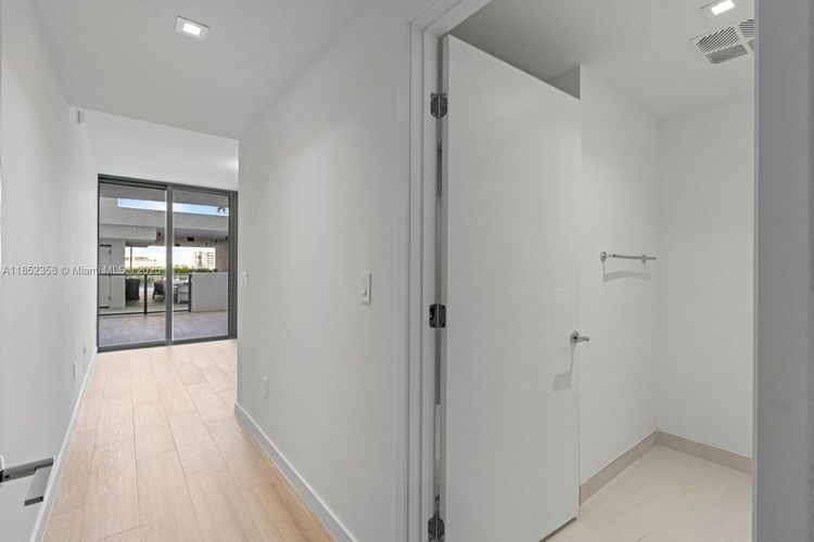 Solemar #304 image #44