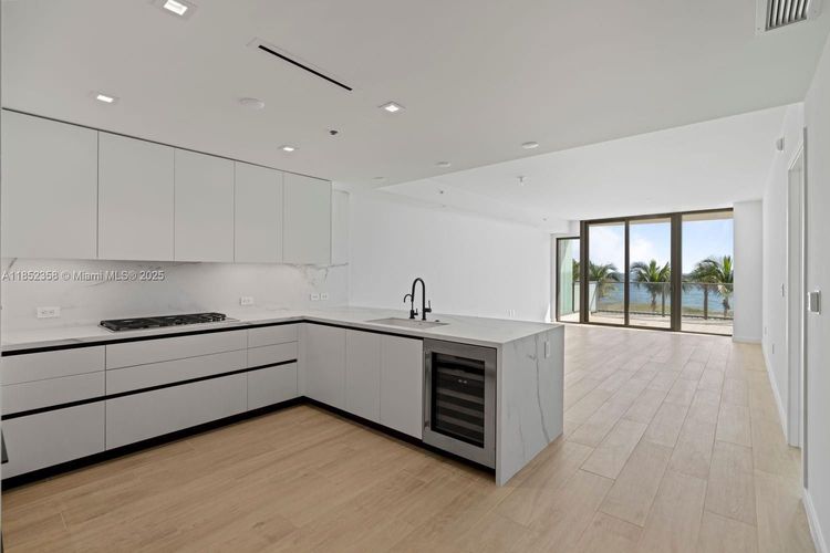 Solemar #304 image #7