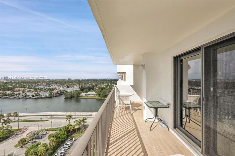 The Summit #1904S image #22