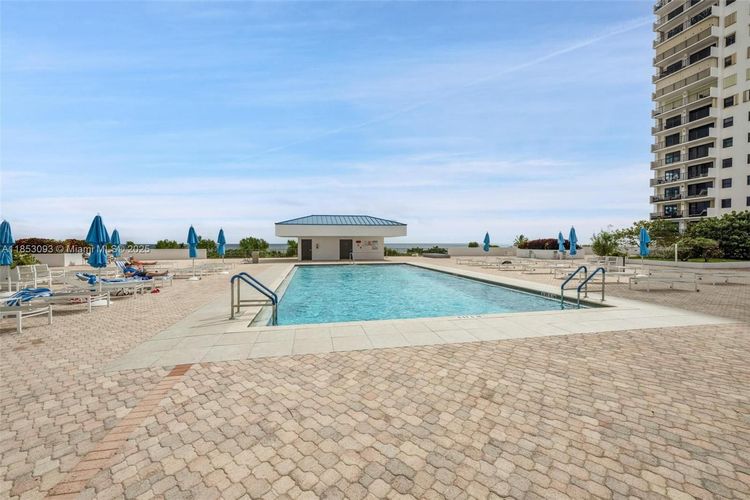 The Summit #1904S image #33