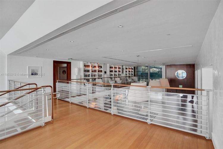 Grovenor House #506 image #55