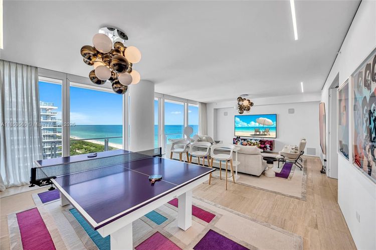 The Surf Club Four Seasons Hotel And Residences #S-1011 image #17