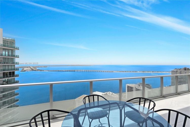 Brickell House #4401 image #16