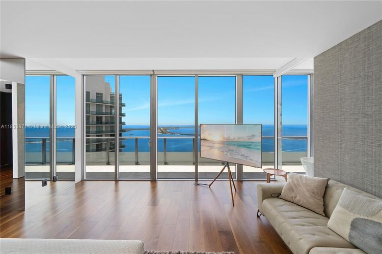 Brickell House #4401 image #34