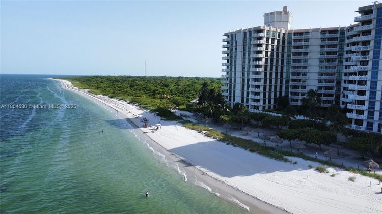Towers of Key Biscayne #E108 image #48