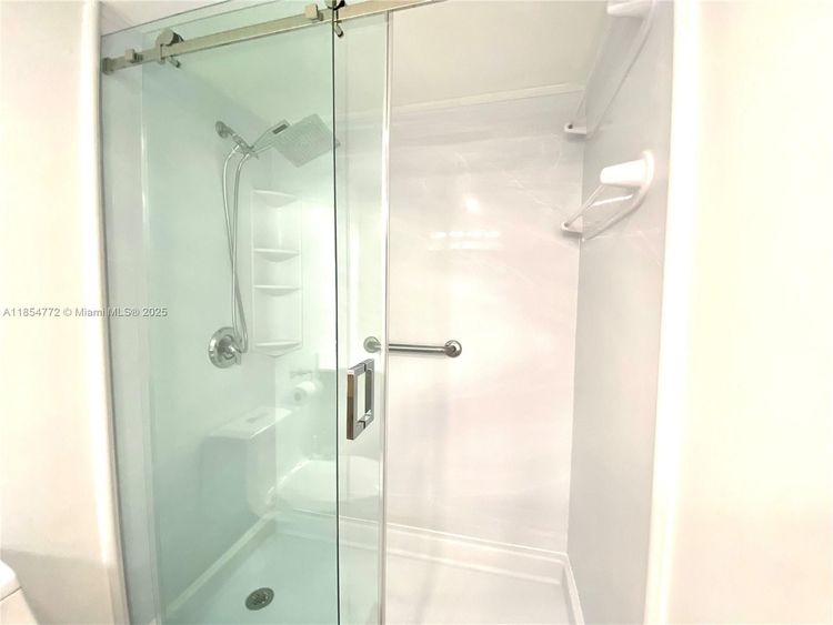 Winston Towers #615 image #10