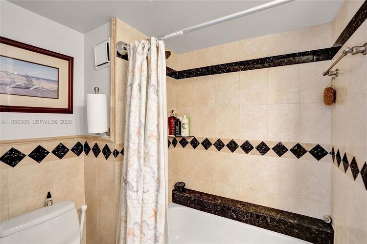 Leisure Towers #801 image #25