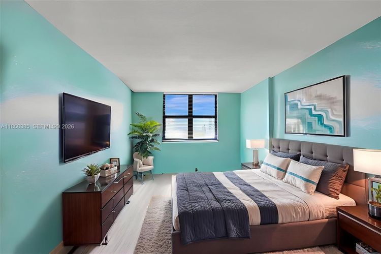 Leisure Towers #801 image #36