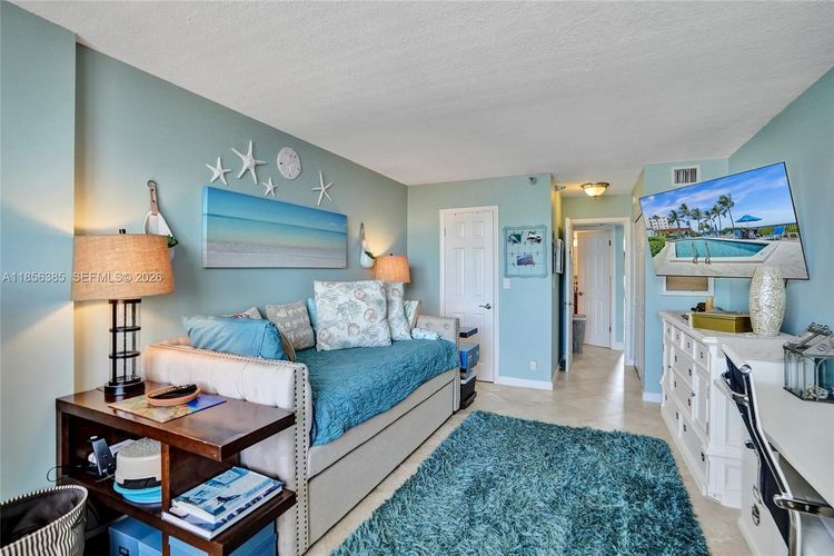 Leisure Towers #801 image #37