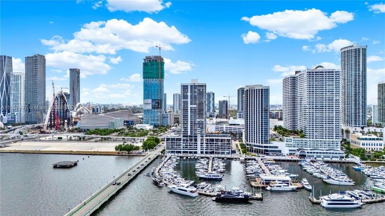 The Venetia #31E image #28