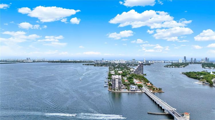 The Venetia #31E image #36