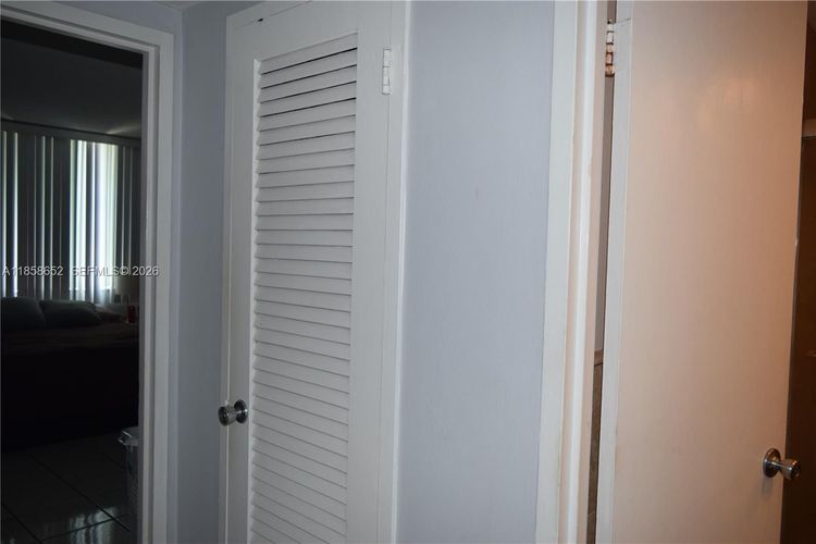 Kennedy House #4C image #14