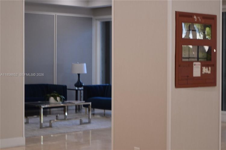 Kennedy House #4C image #39