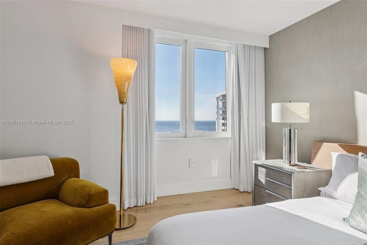 1 Hotel & Homes #1440 image #34