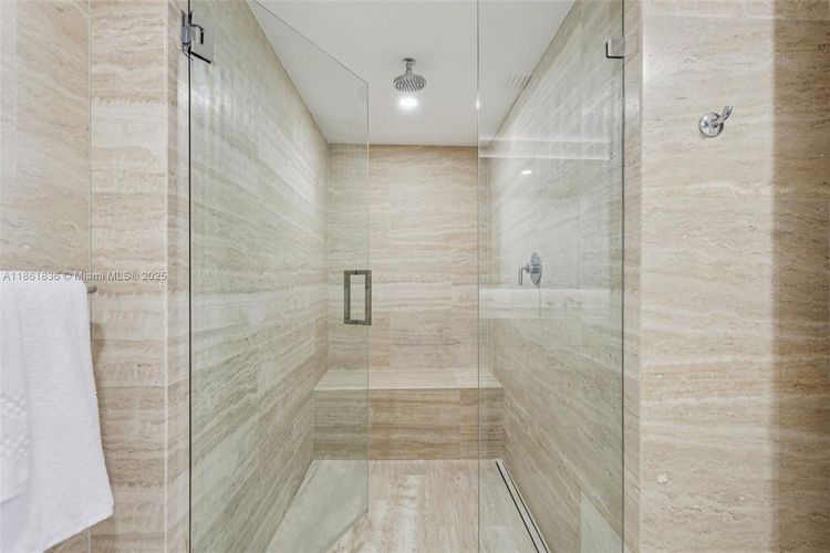 1 Hotel & Homes #1440 image #40