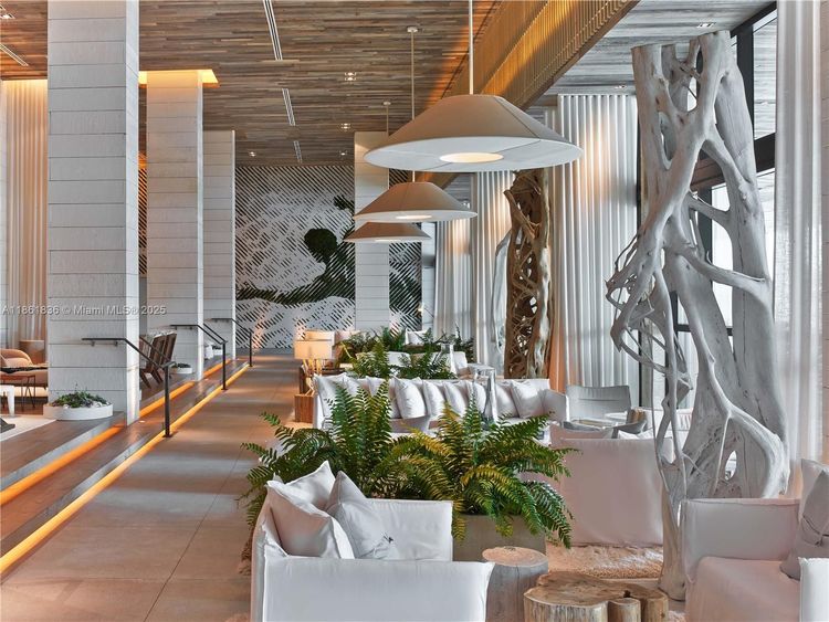 1 Hotel & Homes #1440 image #59