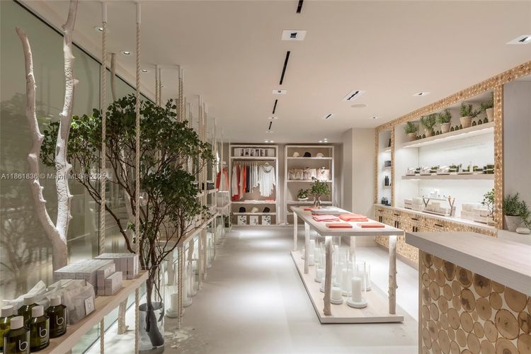 1 Hotel & Homes #1440 image #76