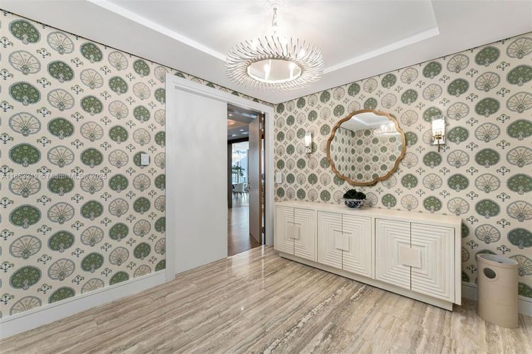 Grovenor House #2801 image #19