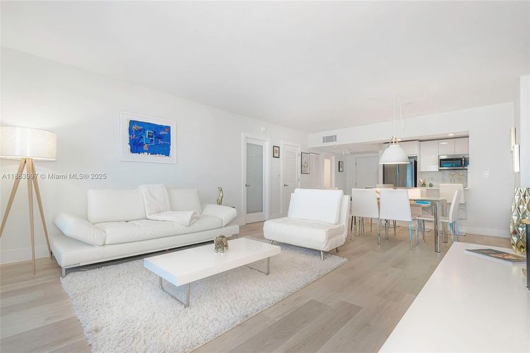 Roney Palace #1505 image #12