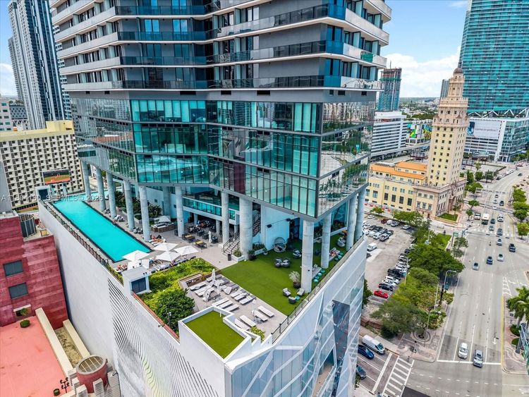 The Elser Hotel & Residences #3714 image #22