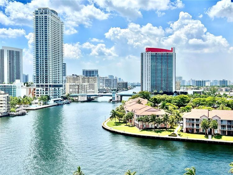 200 Leslie Condo #1122 image #15