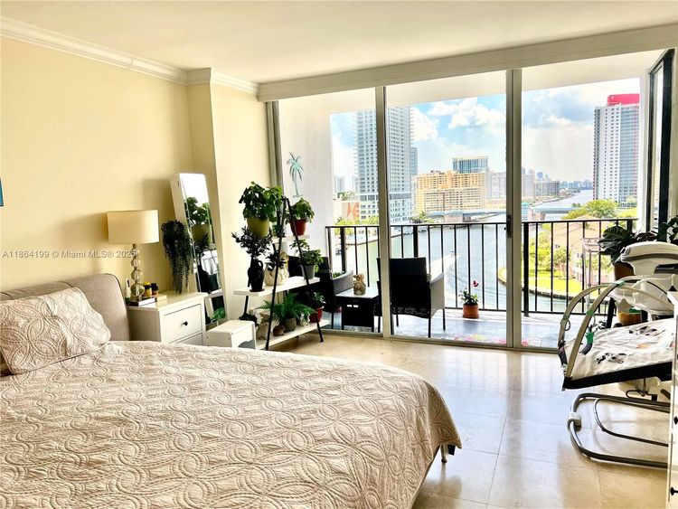 200 Leslie Condo #1122 image #16