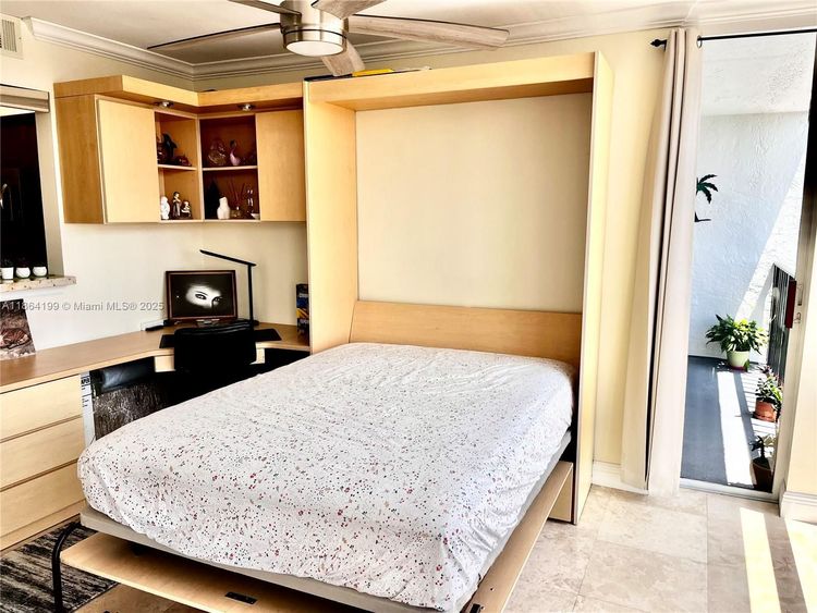 200 Leslie Condo #1122 image #21