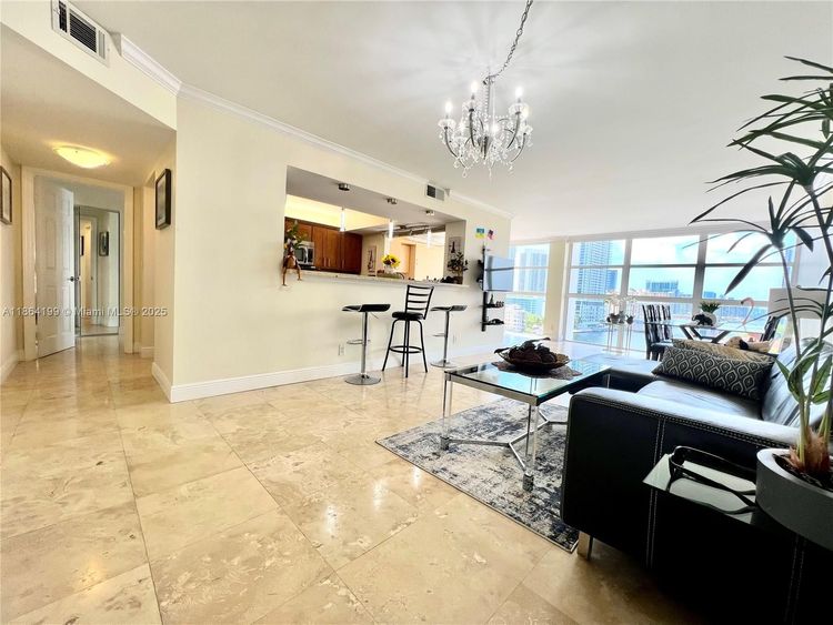 200 Leslie Condo #1122 image #6