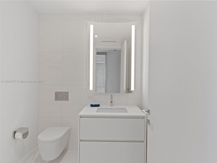 Aston Martin Residences #2505 image #36