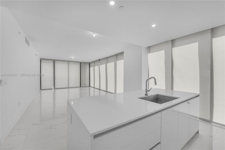 Aria Reserve South Tower #1407 image #16