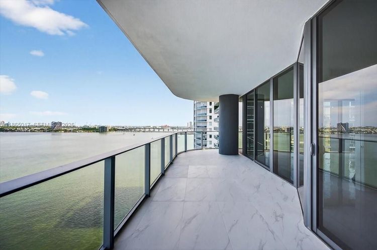 Aria Reserve South Tower #1407 image #20