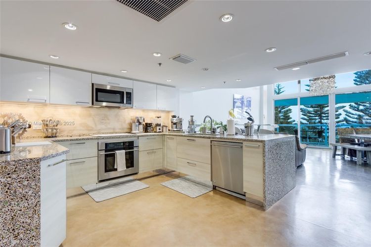 Castle Beach Club #P2 image #16