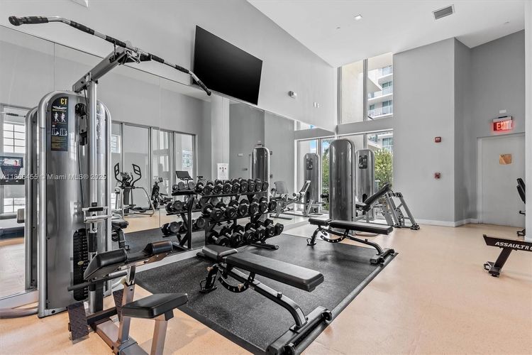 Peloro Miami Beach #112 image #14