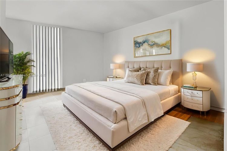 Champlain Towers East #5A image #9