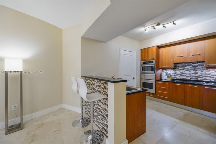 Ocean Palms Hollywood #404 image #11