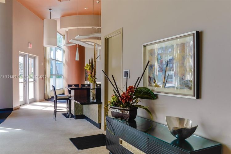 Ocean Palms Hollywood #404 image #32